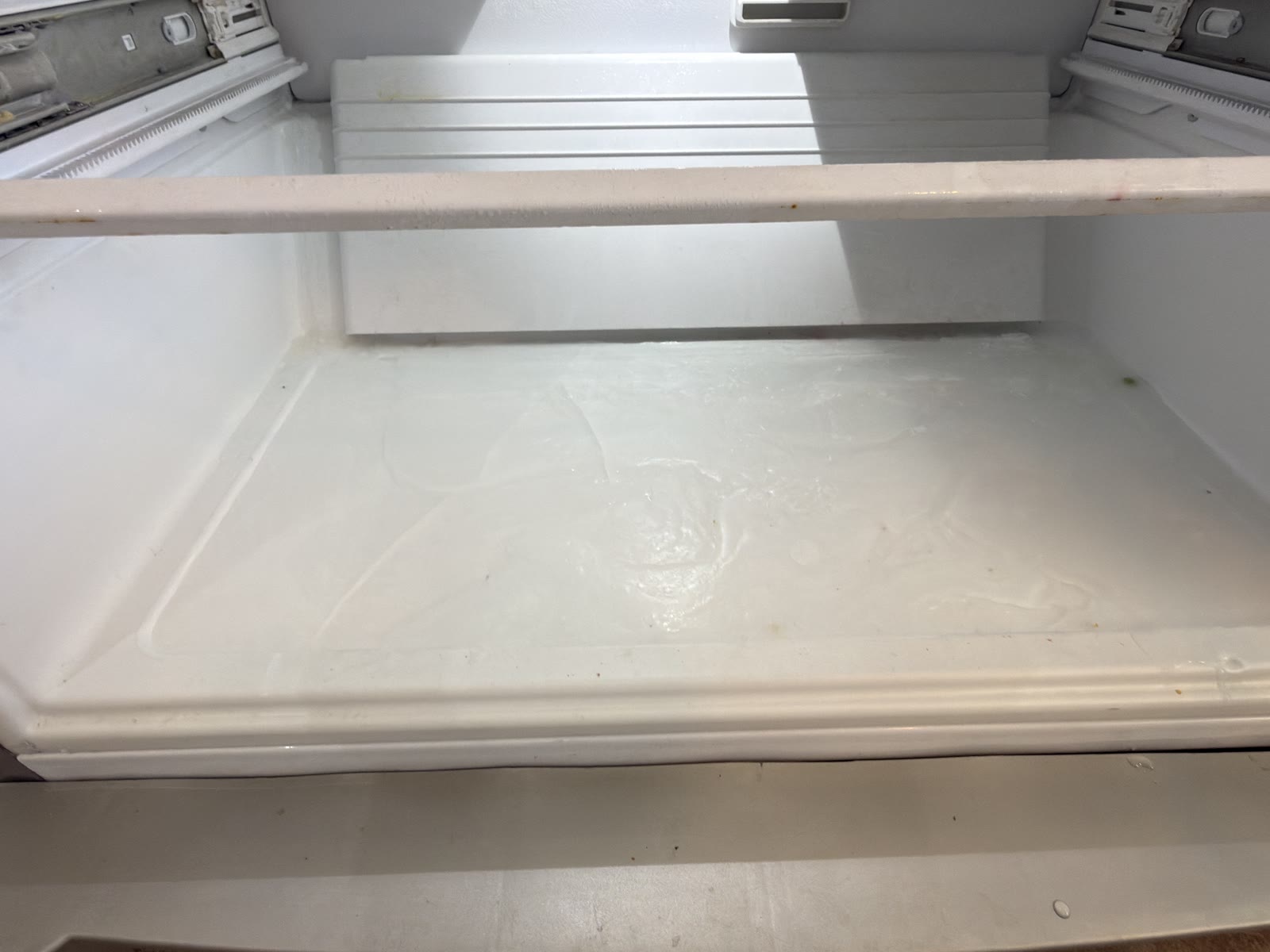 Electrolux Refrigerator Drain Repair in Castro Valley, CA repair photo