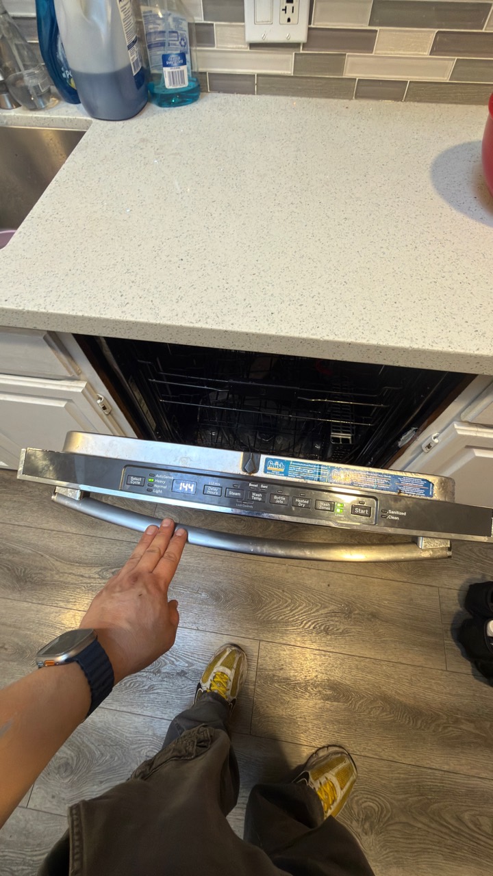 GE Dishwasher Control Board and UI Repair in San Leandro | GDT655SSJ2SS repair photo