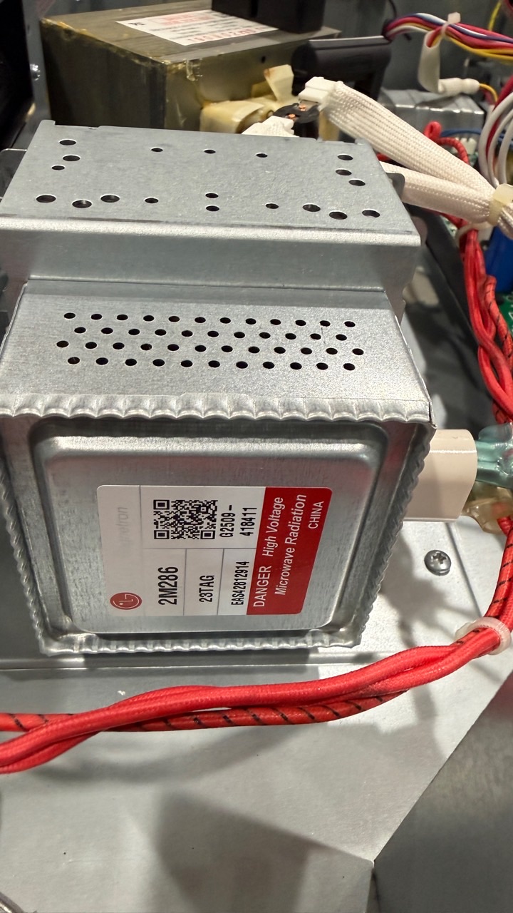 LG 2M286 EAS42812914 replacement magnetron used in Thermador microwave repair